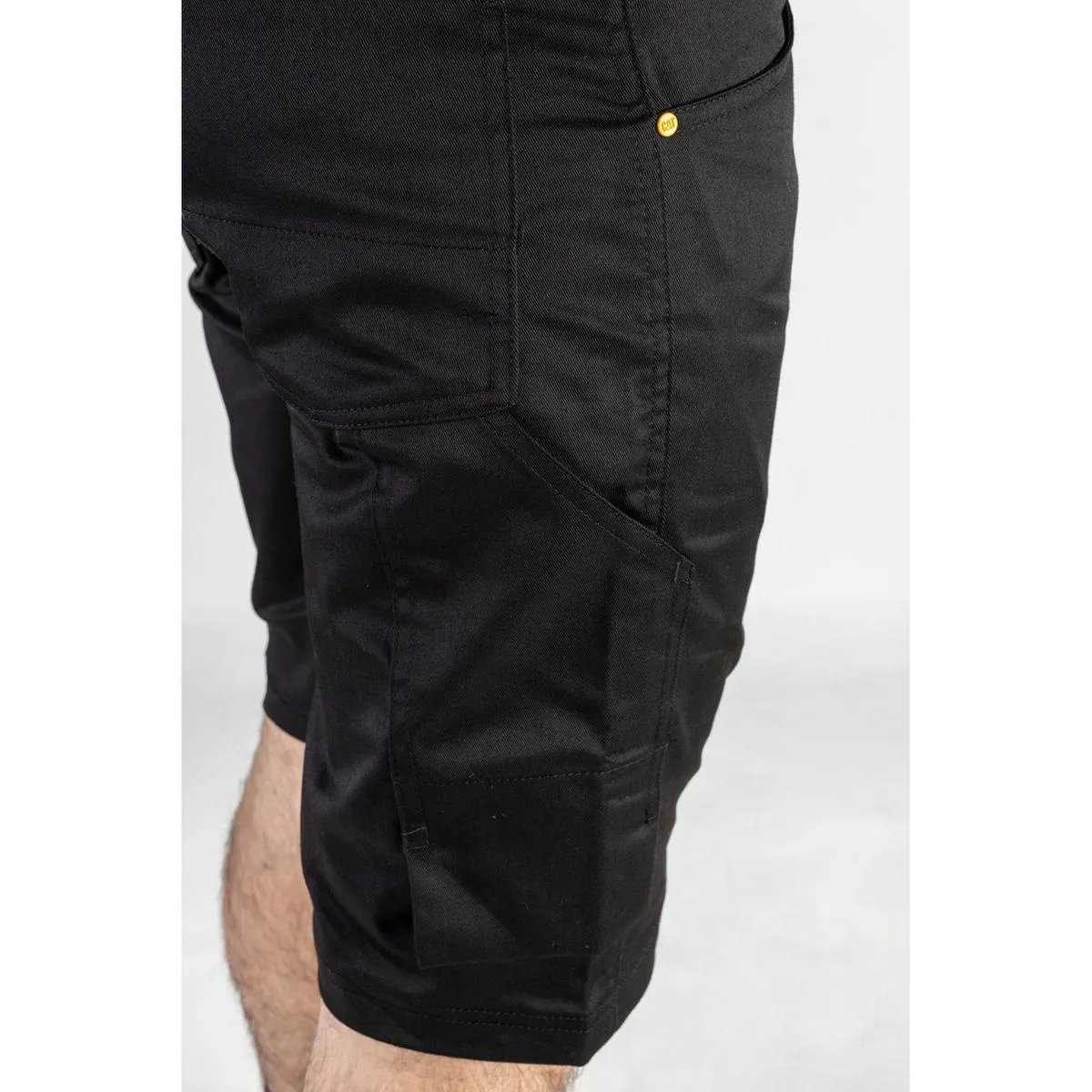 Caterpillar Tracker Shorts Black