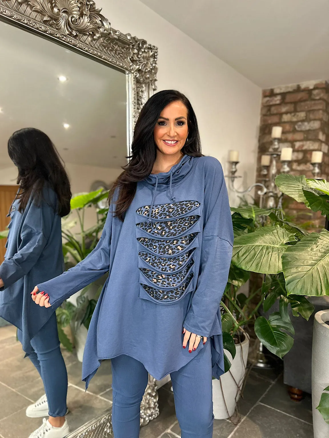 Denim Animal Distressed Sweatshirt Kellie