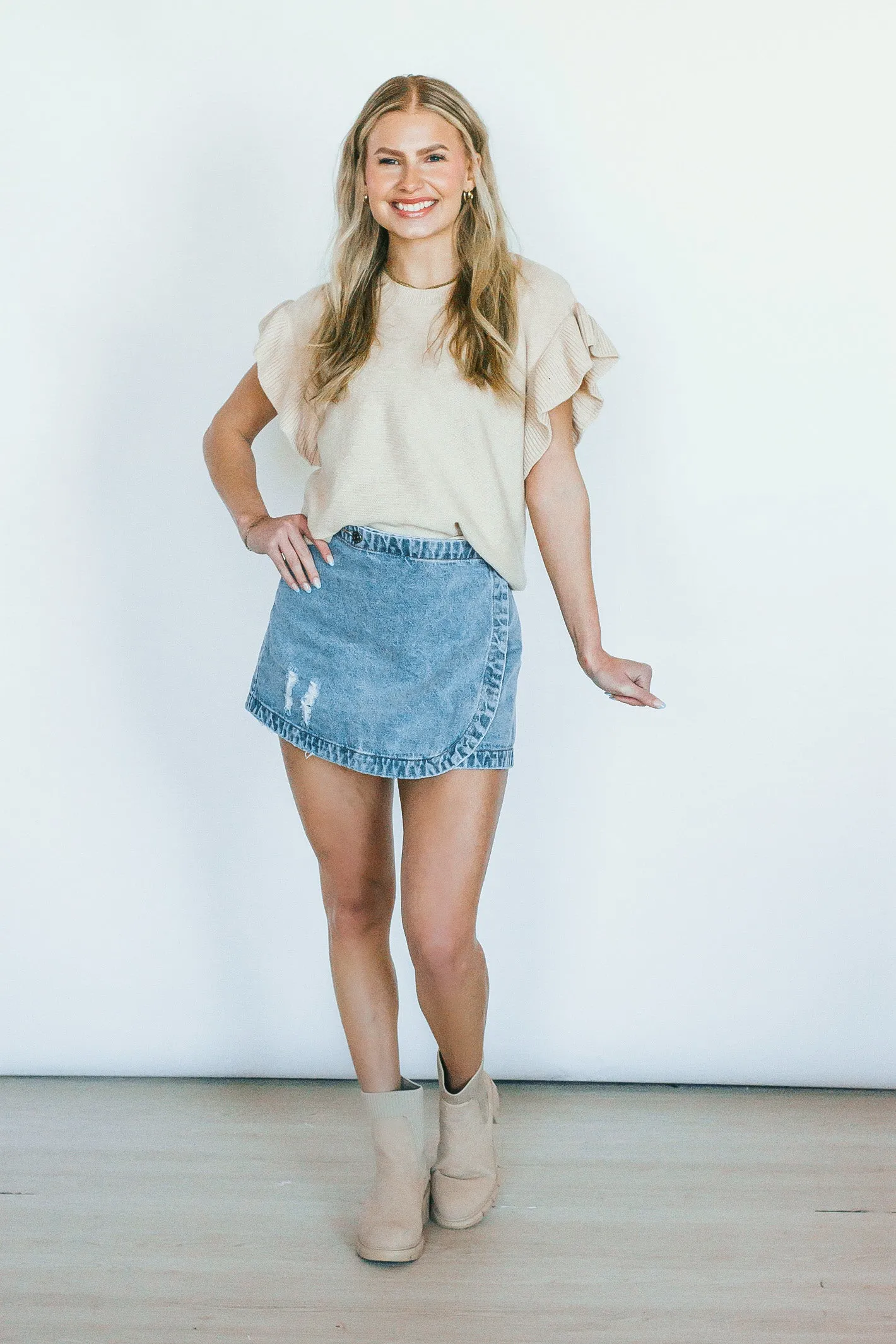 Edgy Impression Wrap Denim Skirt