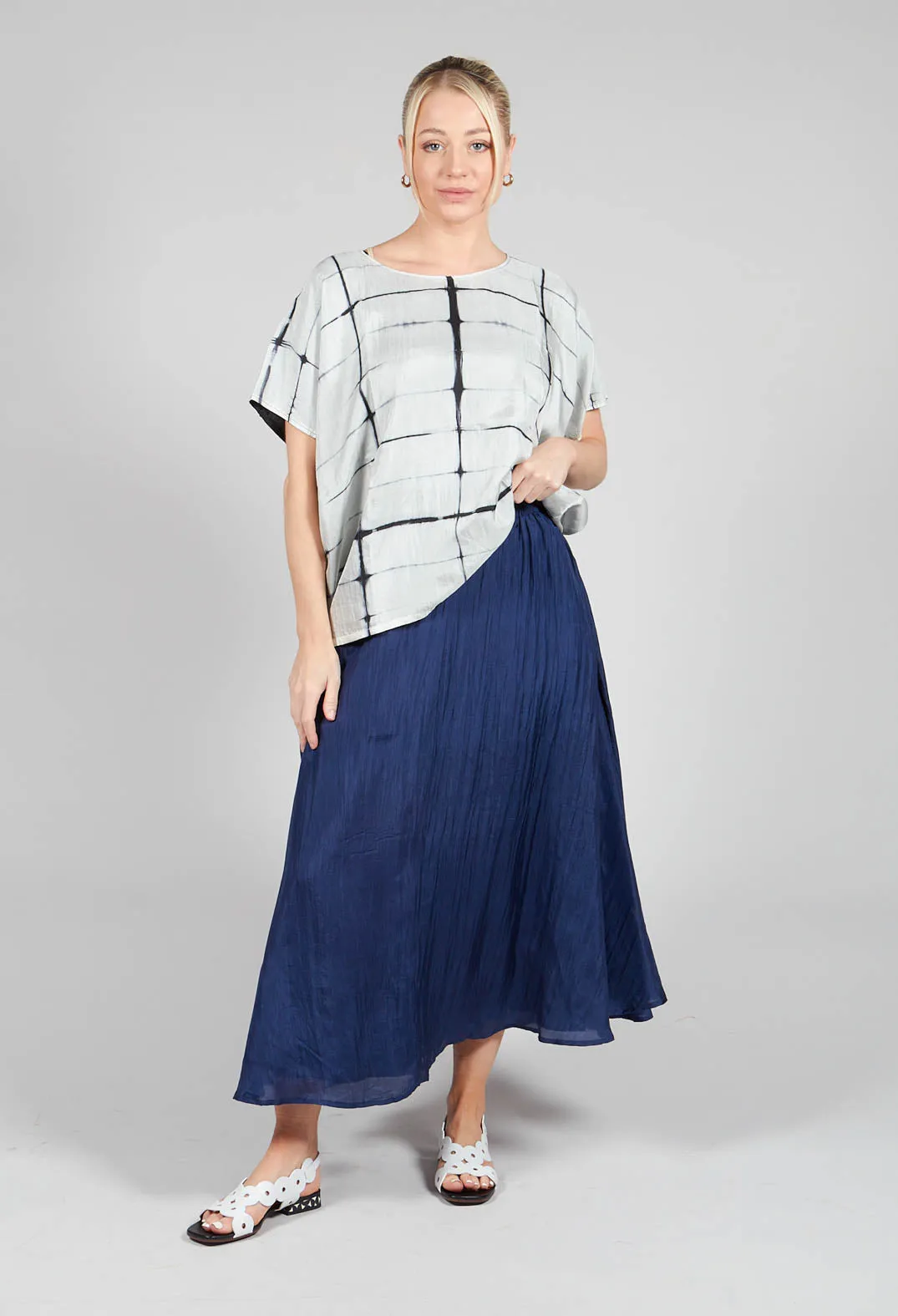 Lotus Skirt in Navy