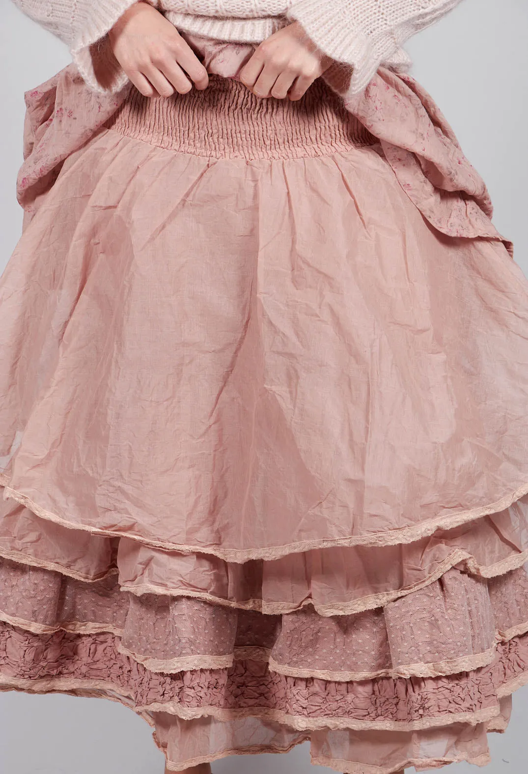 Madou Skirt in Pink