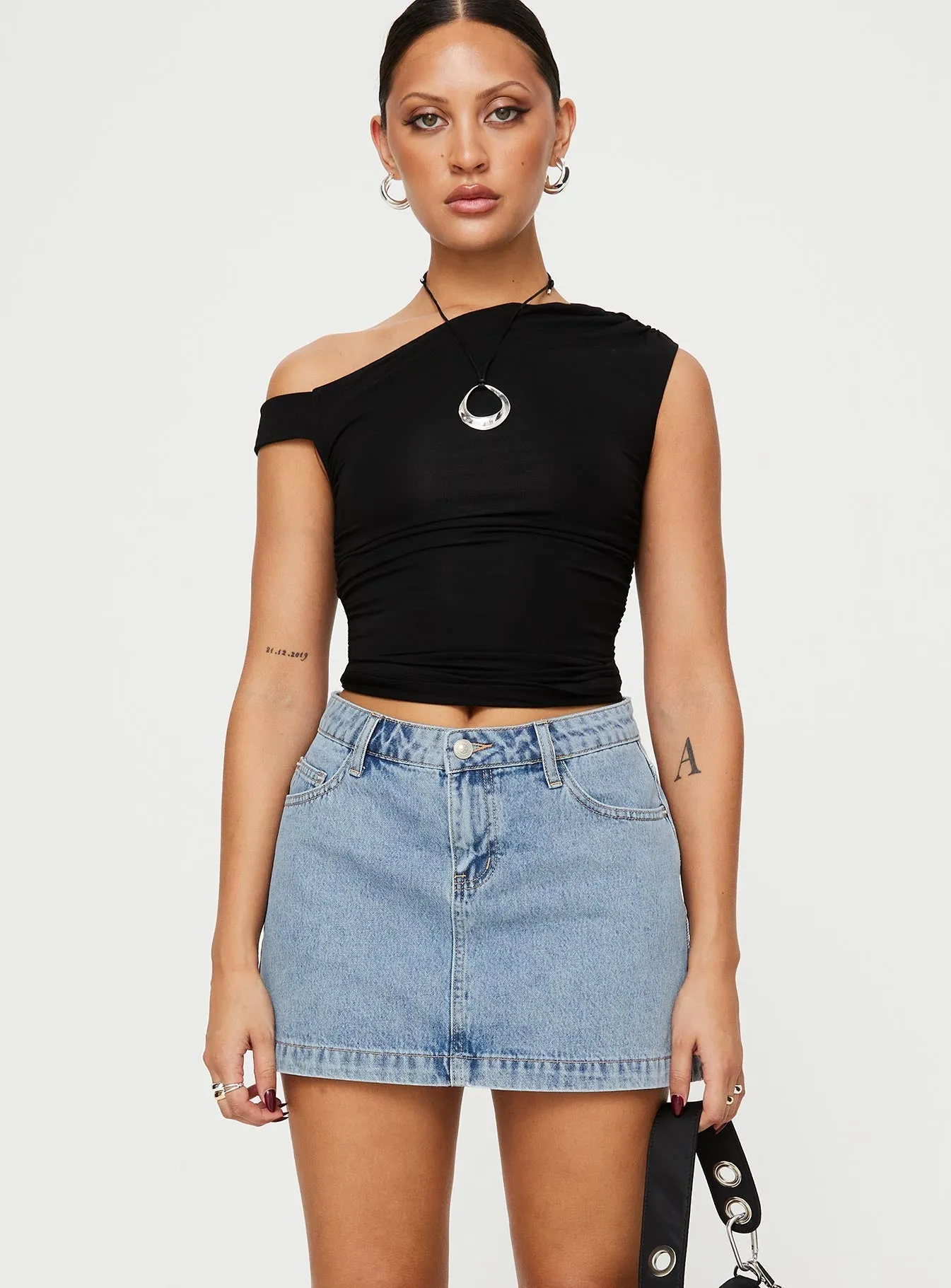 Nique Denim Mini Skirt Light Wash