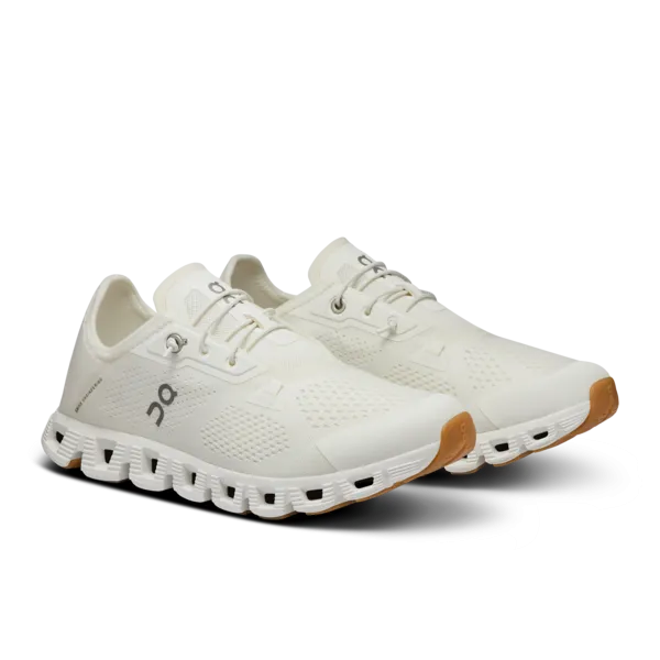 On Women’s Cloud 5 Coast Undyed White White