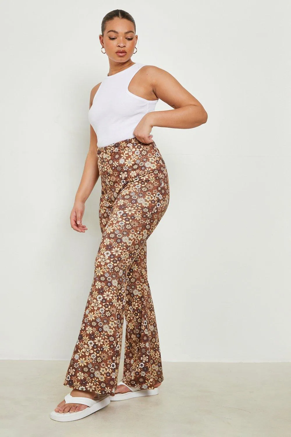 Plus 70s Floral Print Jersey Flares