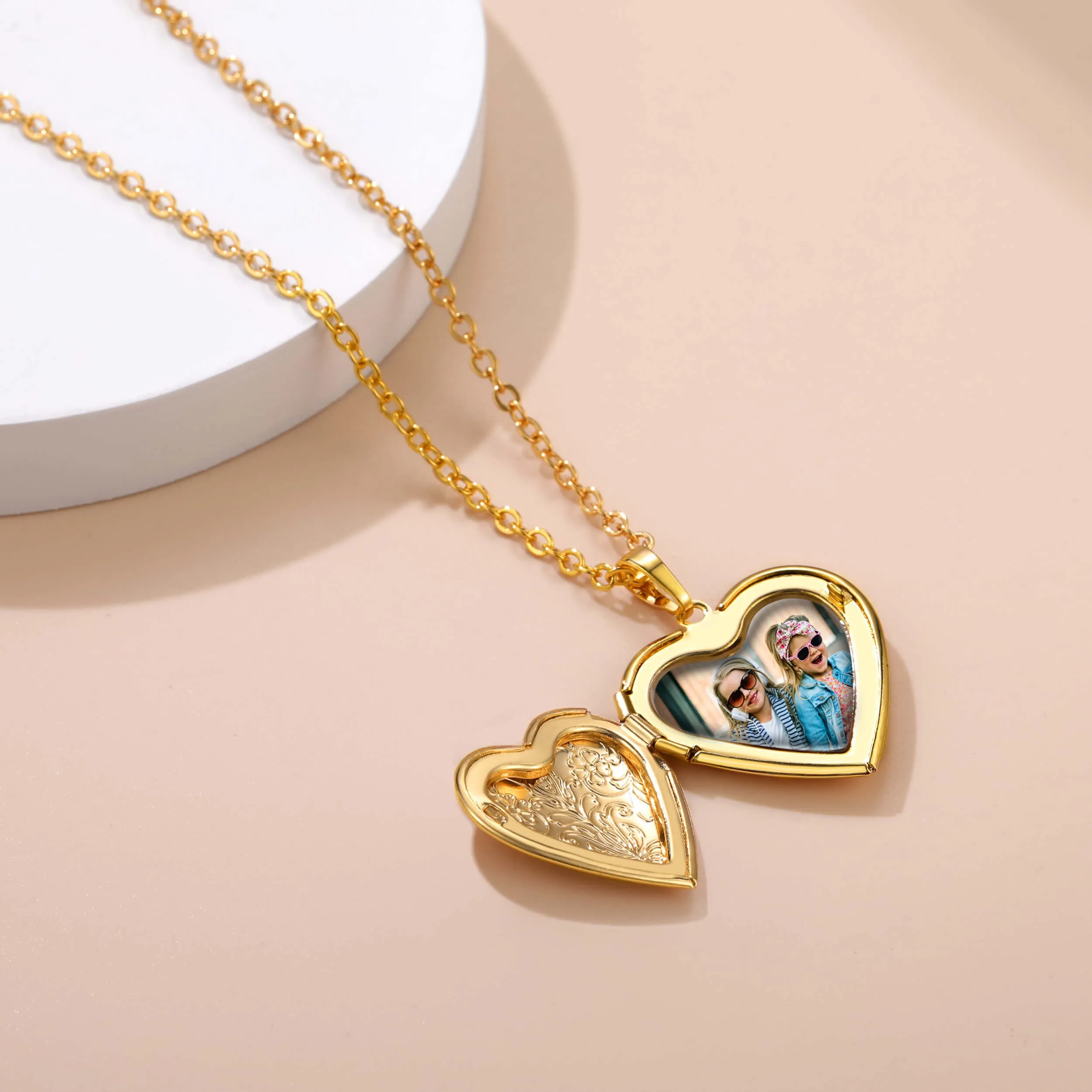 U7 Jewelry Engraved Heart Photo Locket Necklace With Flower