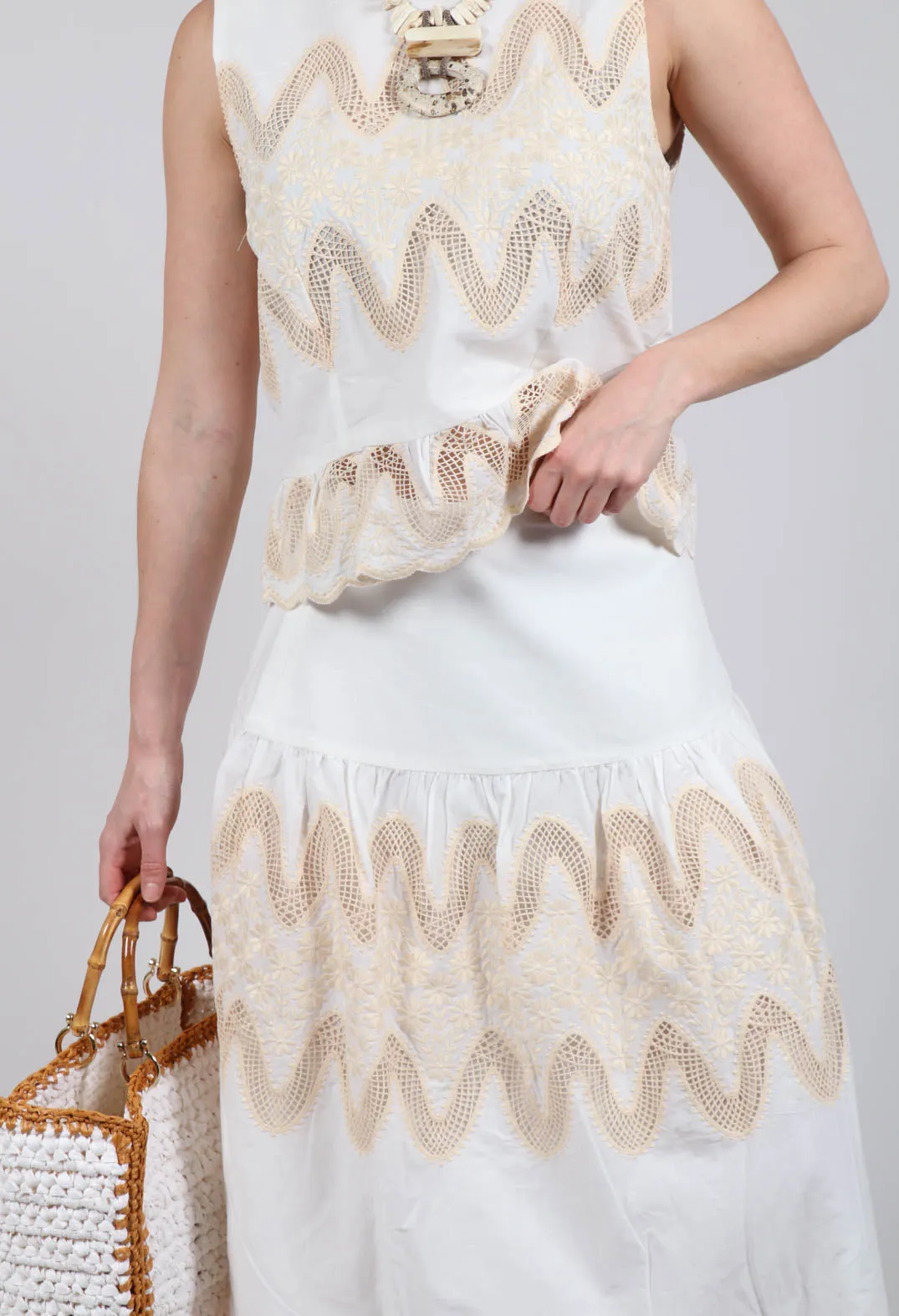 Villeneuve Skirt in Blanc