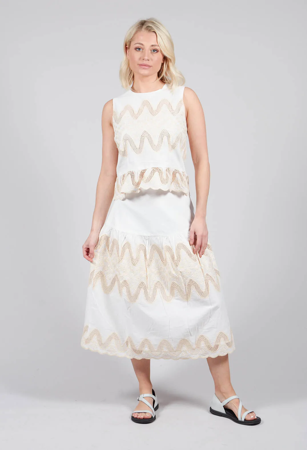 Villeneuve Skirt in Blanc